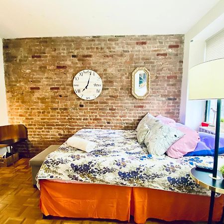 Times Square Manhattan - Private Room In 2 Bedroom Apartment New York Extérieur photo
