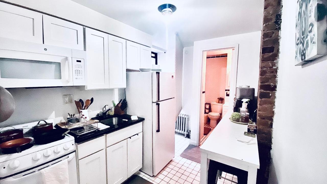Times Square Manhattan - Private Room In 2 Bedroom Apartment New York Extérieur photo