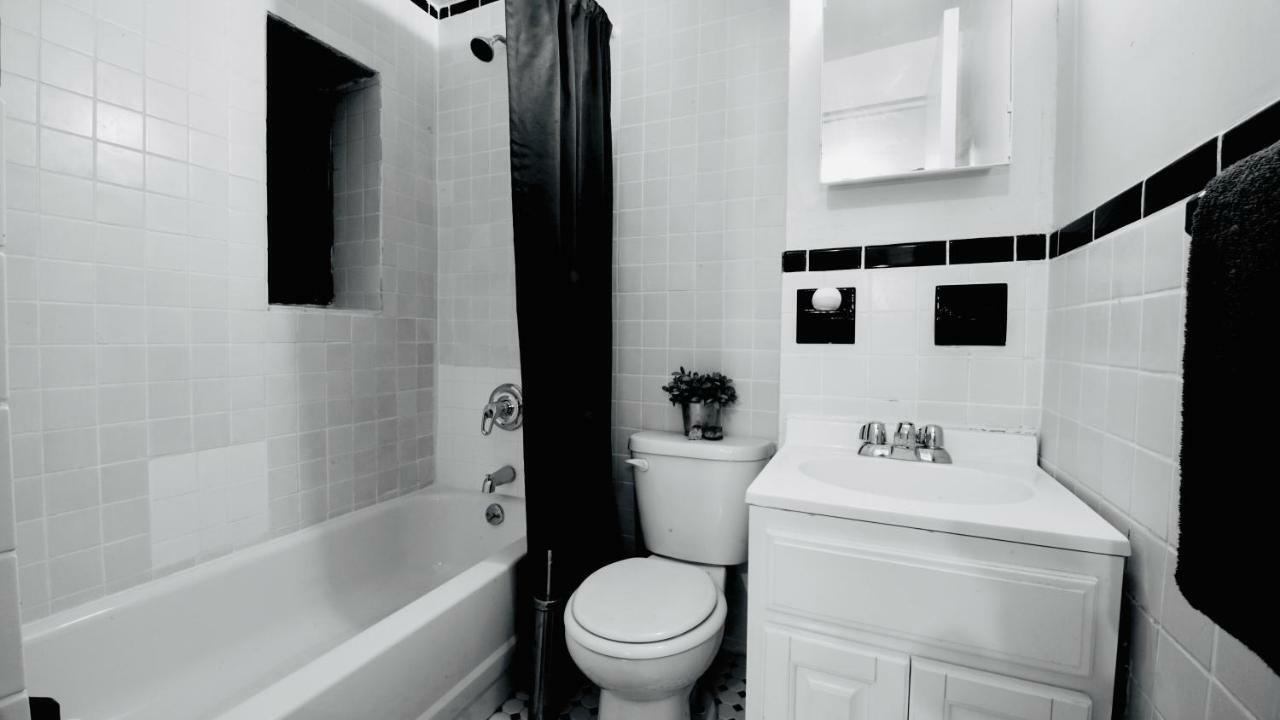 Times Square Manhattan - Private Room In 2 Bedroom Apartment New York Extérieur photo